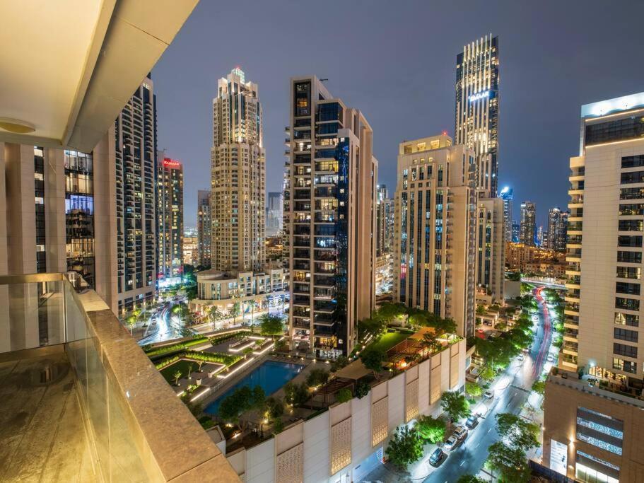 Apartment First Class 2br With Full Boulevard View *