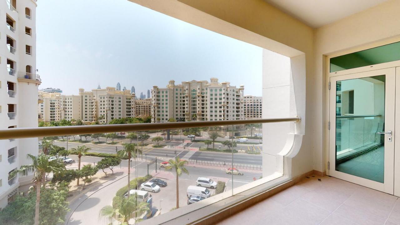 3 Bedroom In Palm Jumeirah, With Private Access *