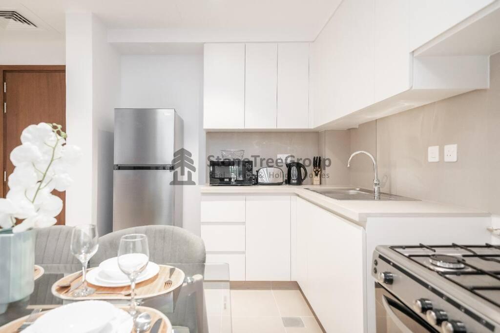 Stonetree - Furnished 1br In Jenna 2 Apartment *