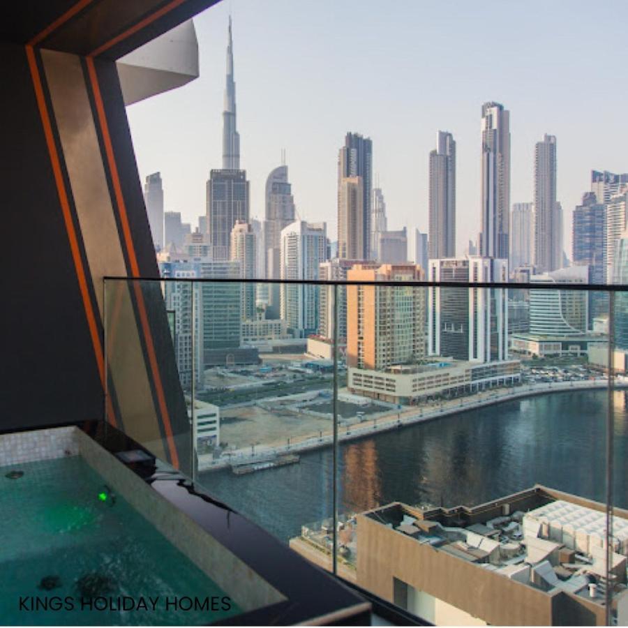 Binghatti Canal , Burj Khalifa View With Private Jacuzzi And Cinema Screen ,kings * Dubai