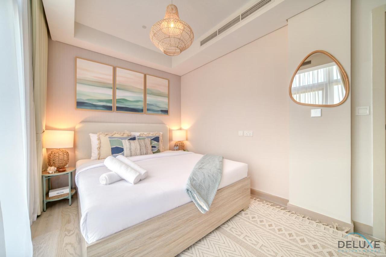Peaceful 3br Townhouse At Damac Hills 2, Dubailand By Deluxe Homes Apartment
