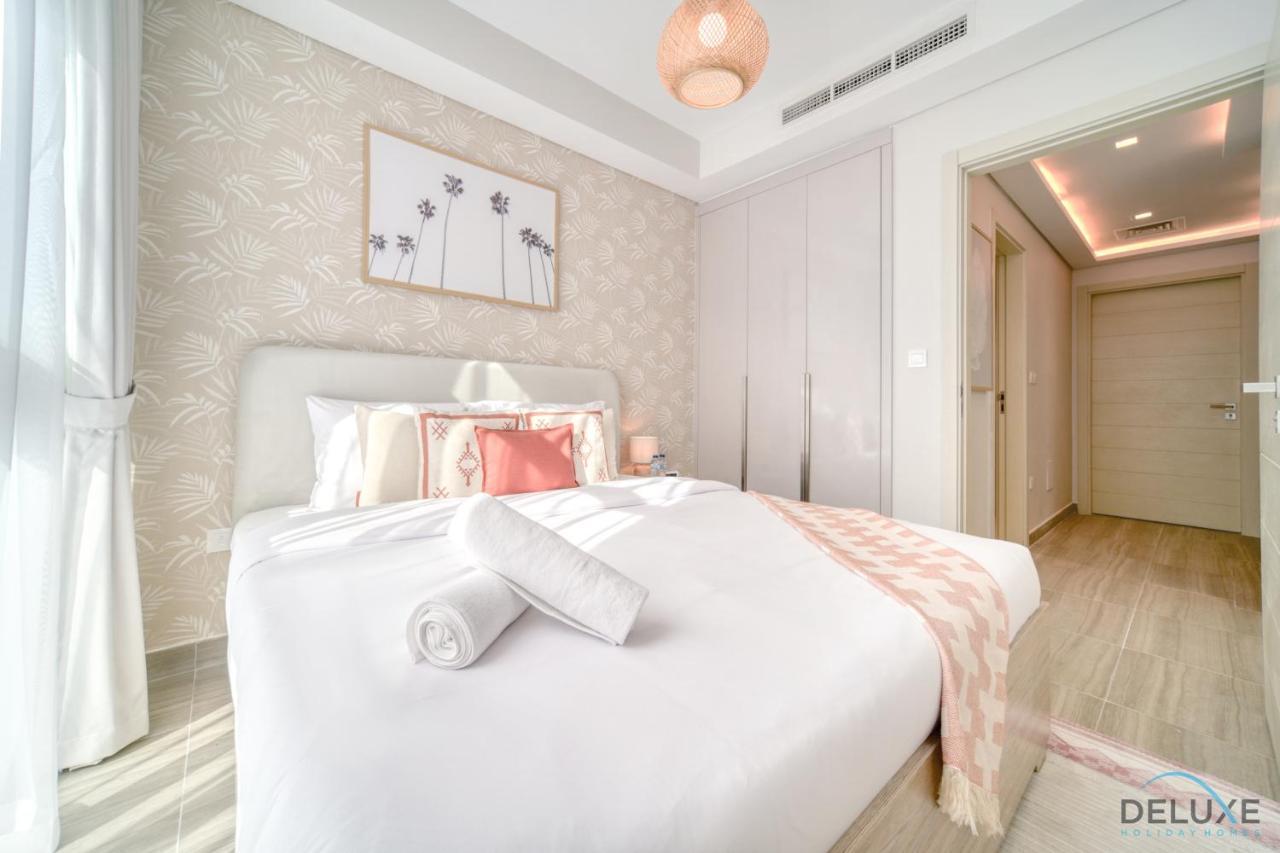 Apartment Peaceful 3br Townhouse At Damac Hills 2, Dubailand By Deluxe Homes *