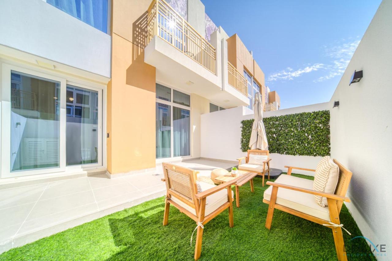 Peaceful 3br Townhouse At Damac Hills 2, Dubailand By Deluxe Homes Apartment Dubai