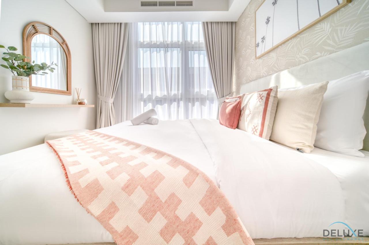 Peaceful 3br Townhouse At Damac Hills 2, Dubailand By Deluxe Homes Apartment