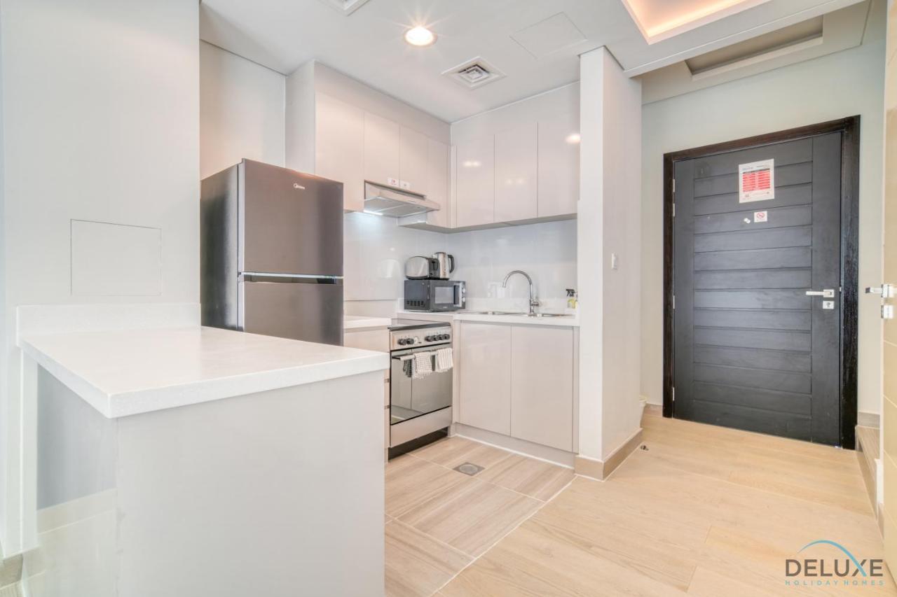 Peaceful 3br Townhouse At Damac Hills 2, Dubailand By Deluxe Homes Apartment *