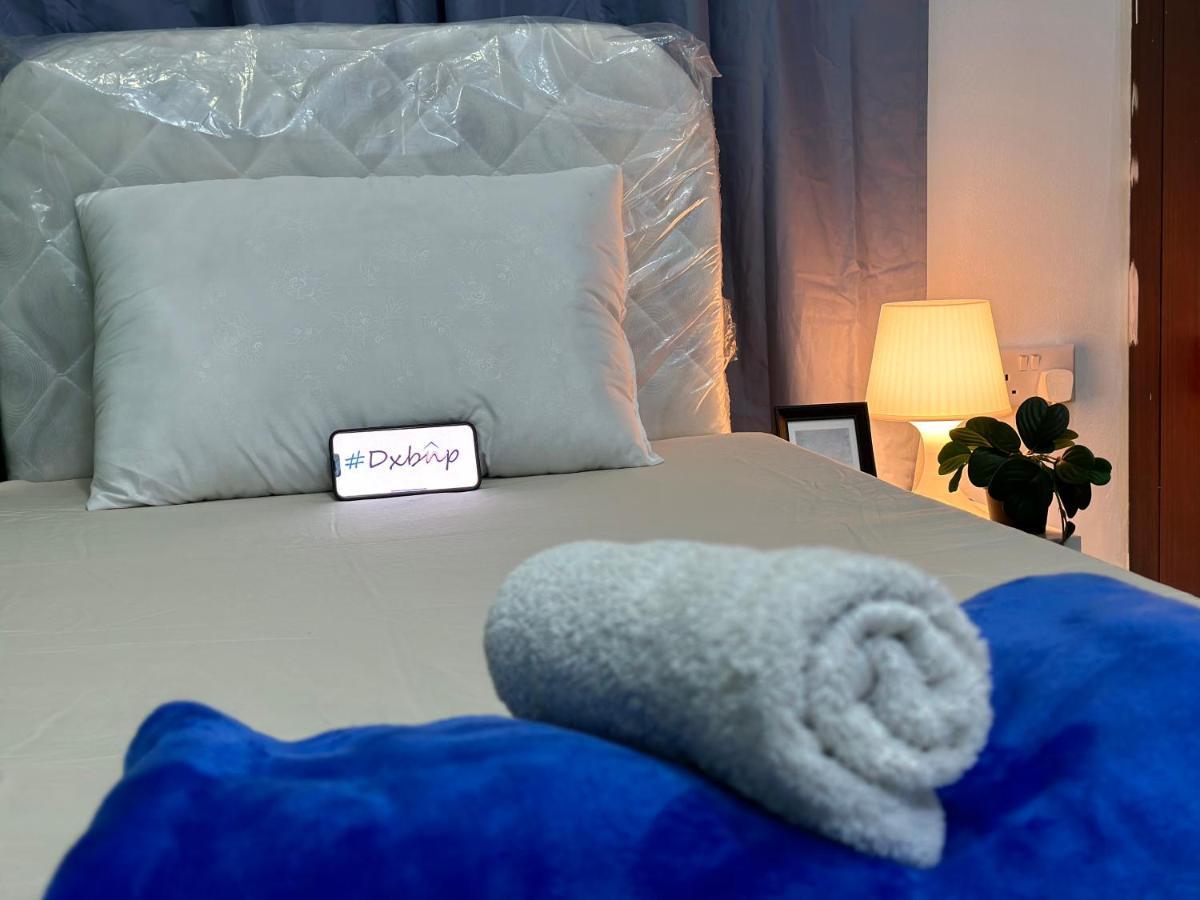 Homestay Lovely Partition In Barsha 1 Near Metro *