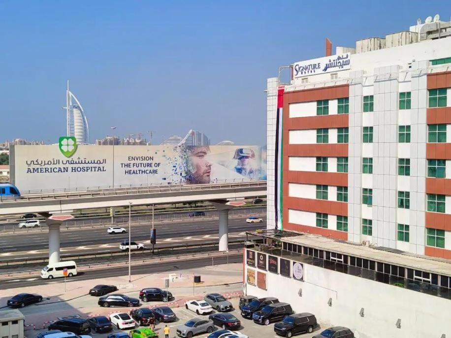 Homestay Lovely Partition In Barsha 1 Near Metro