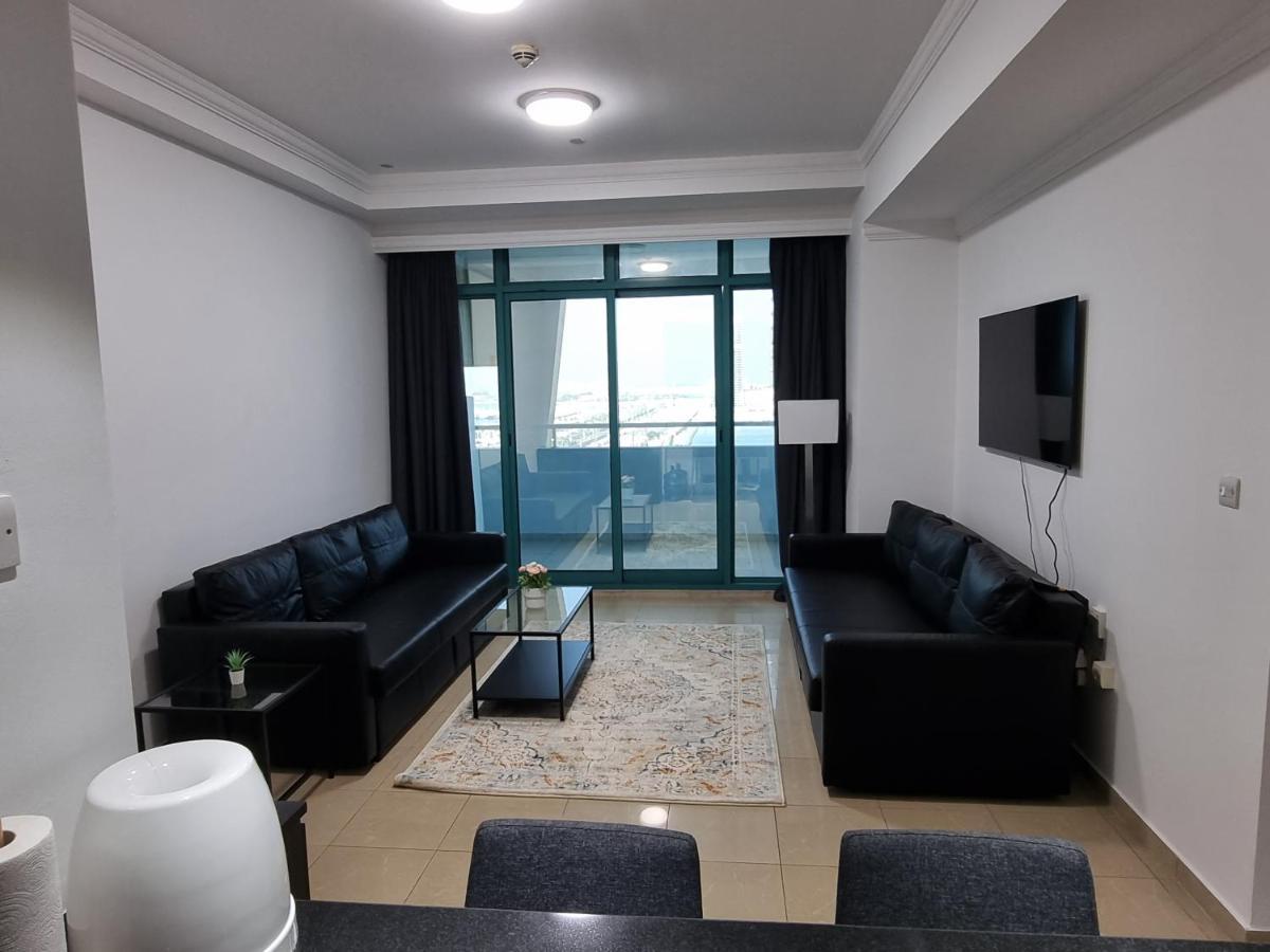 Granada Marina Crown Apartment