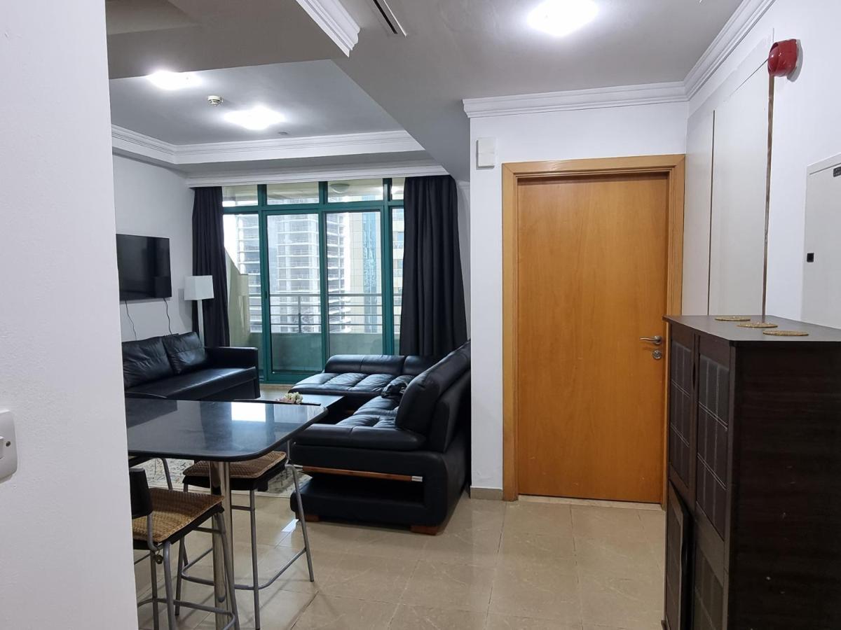 Apartment Granada Marina Crown Dubai