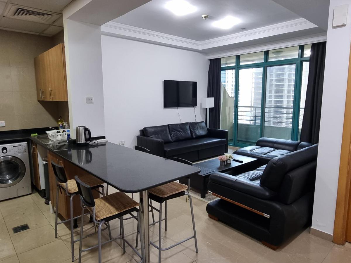 Granada Marina Crown Apartment
