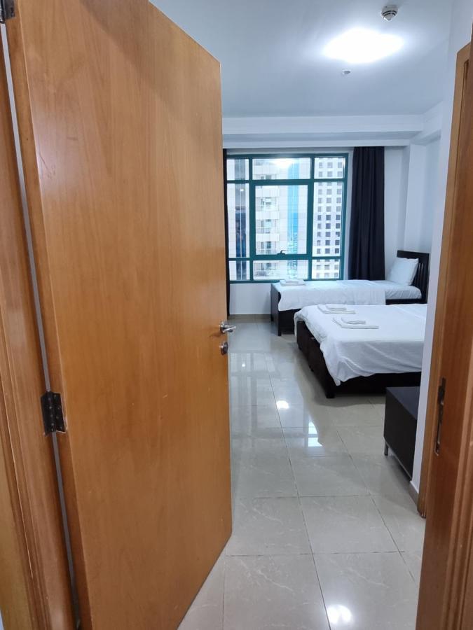 Granada Marina Crown Apartment Dubai