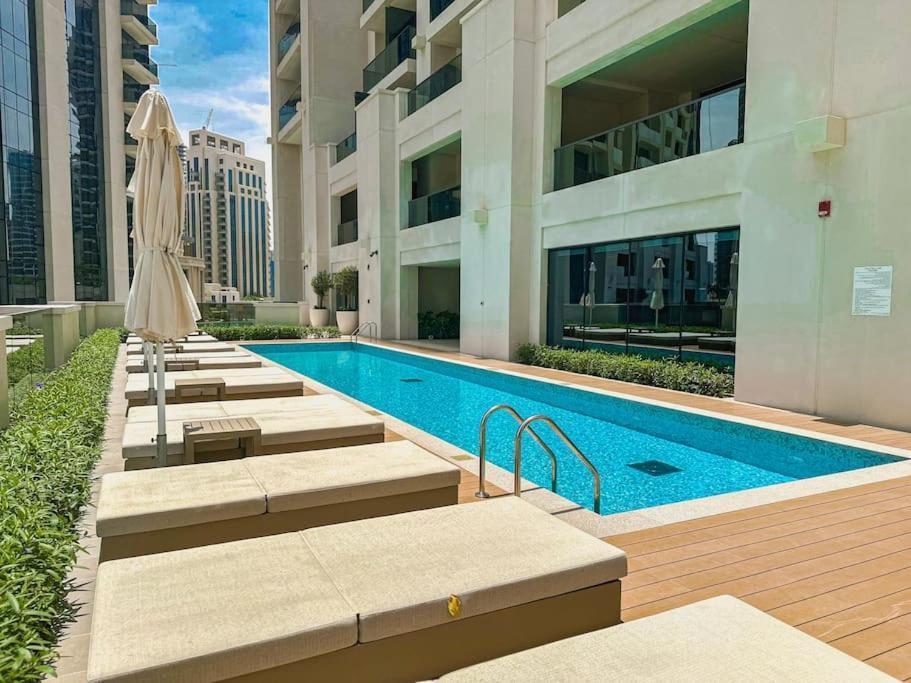 Higuests - Beautiful 2br On 35th Floor With Amazing City View Apartment Dubai