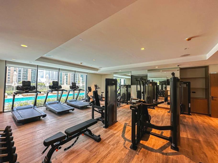 Higuests - Beautiful 2br On 35th Floor With Amazing City View