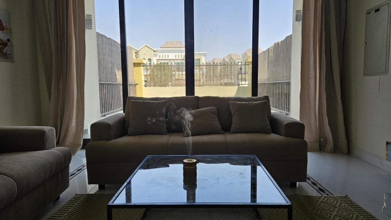 Villa Elegant 2-bed + hall, G+1 *