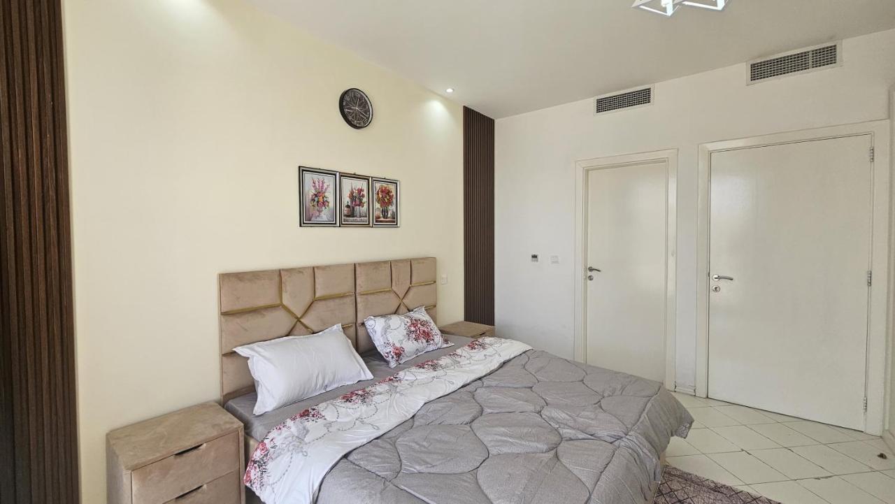 Elegant 2-bed + hall, G+1 Villa *