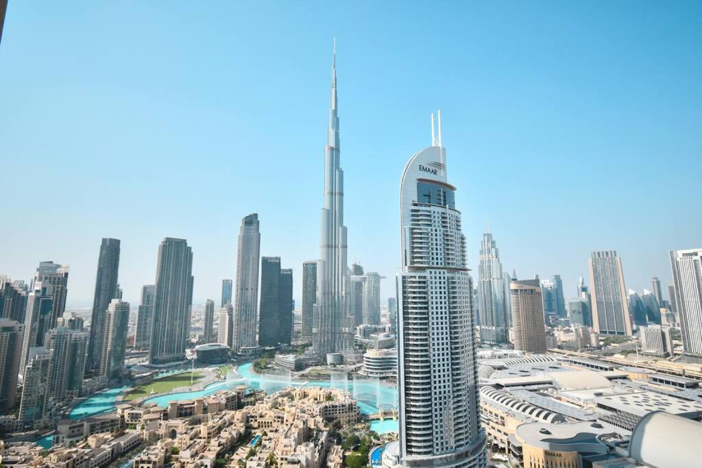 Burj Roayle-magical Burj & Fountain Sky Views 3+ 1 Bedroom Dubai