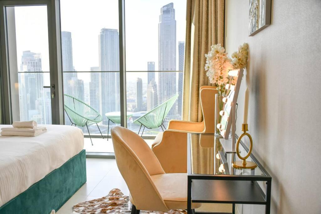 Apartment Burj Roayle-magical Burj & Fountain Sky Views 3+ 1 Bedroom *