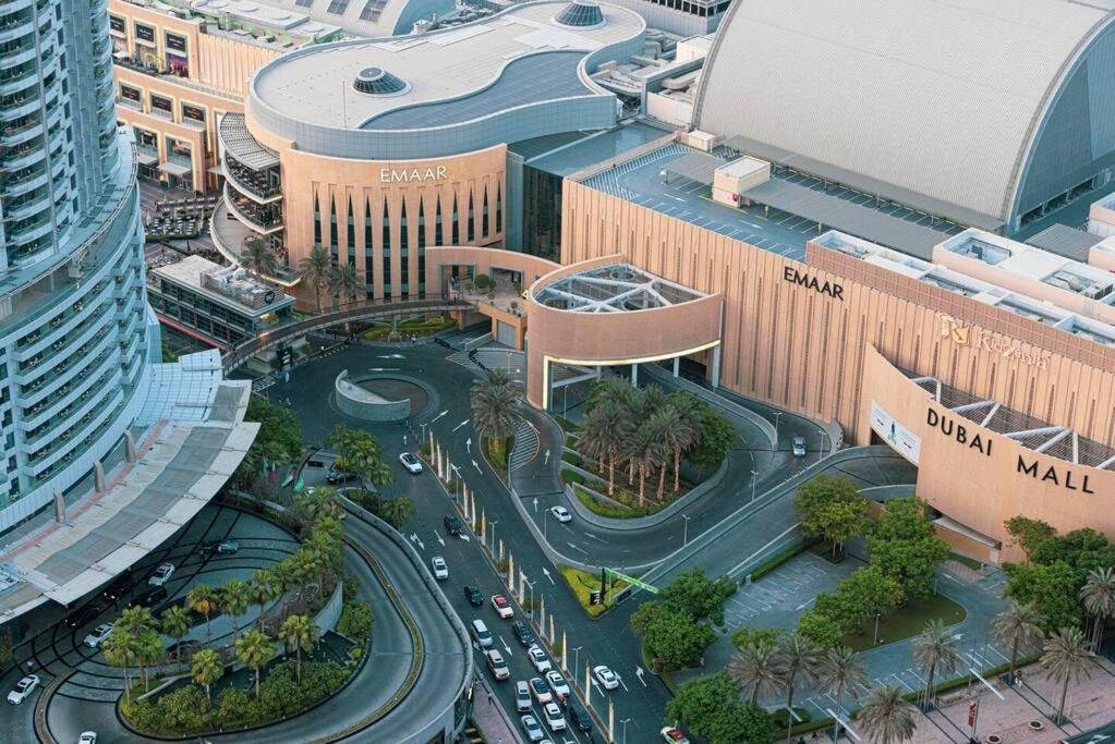Apartment Burj Roayle-magical Burj & Fountain Sky Views 3+ 1 Bedroom *