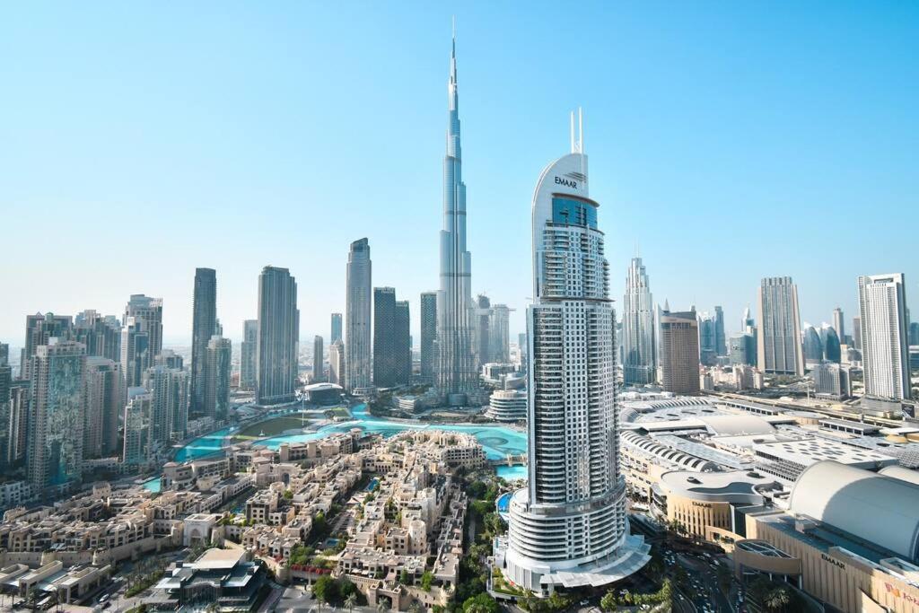 Burj Roayle-magical Burj & Fountain Sky Views 3+ 1 Bedroom Dubai