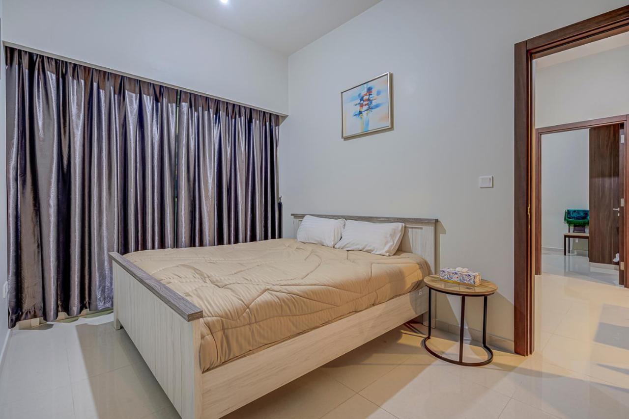 Two Bed Near Burj Khalifa Mall-5minuts-rva511 Apartment
