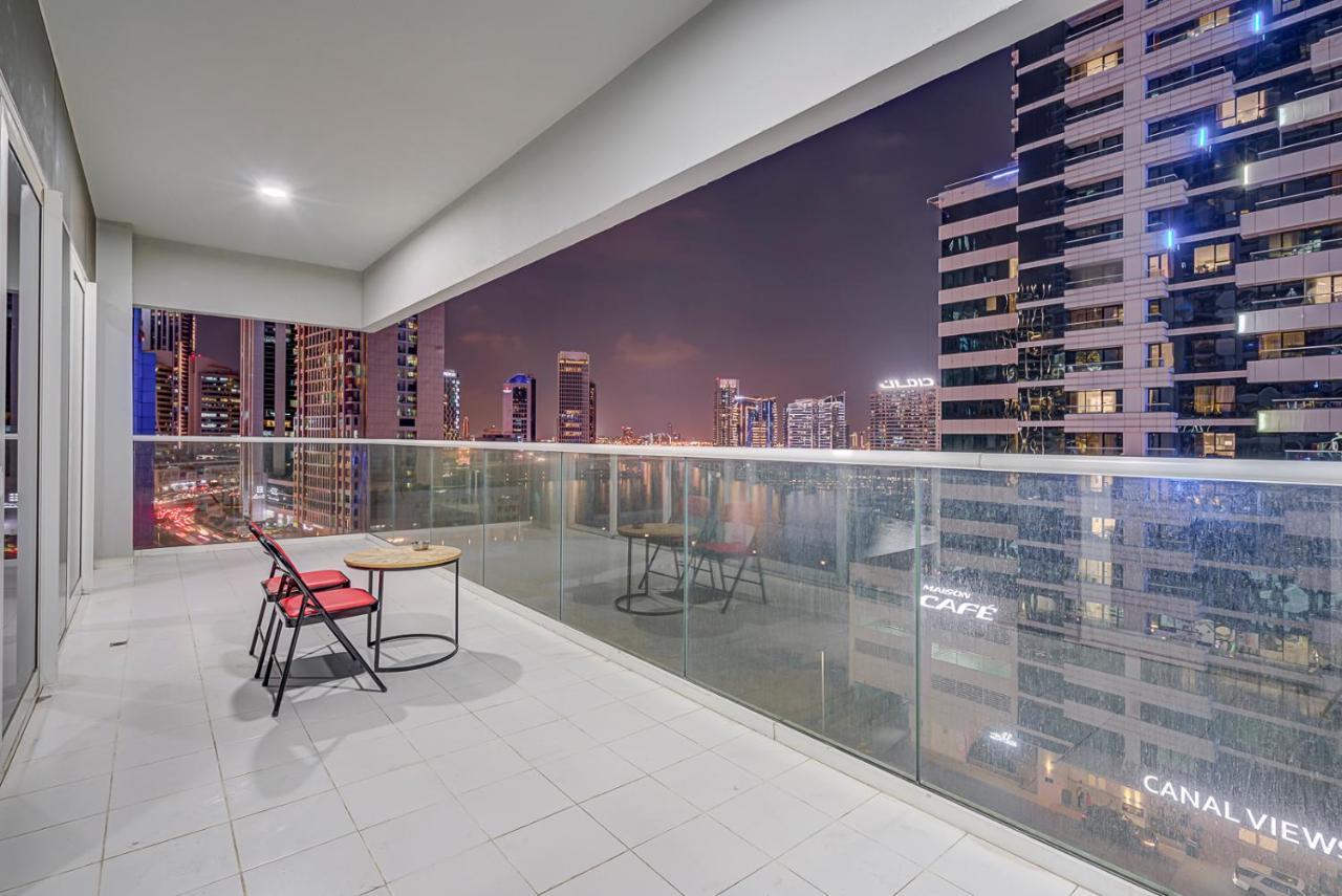 Two Bed Near Burj Khalifa Mall-5minuts-rva511