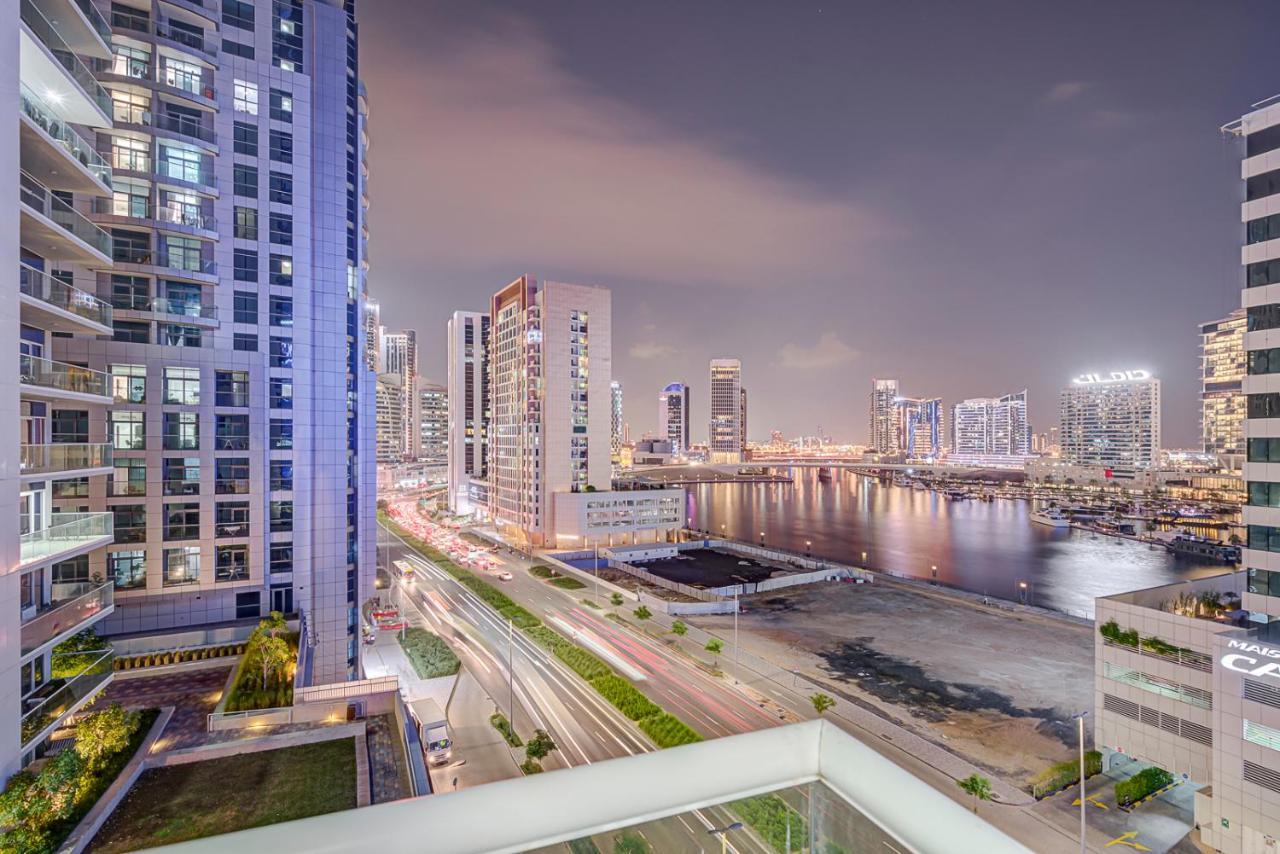 Two Bed Near Burj Khalifa Mall-5minuts-rva511 * Dubai