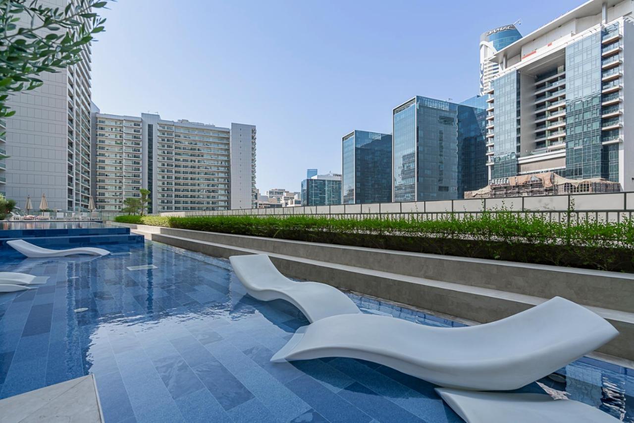 Two Bed Near Burj Khalifa Mall-5minuts-rva511 *