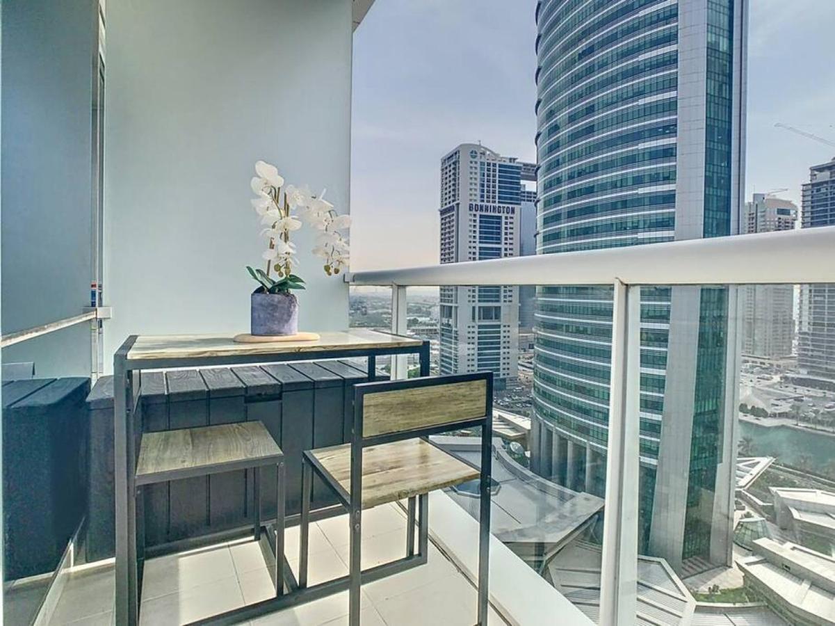 Key View - Terrance Apartment