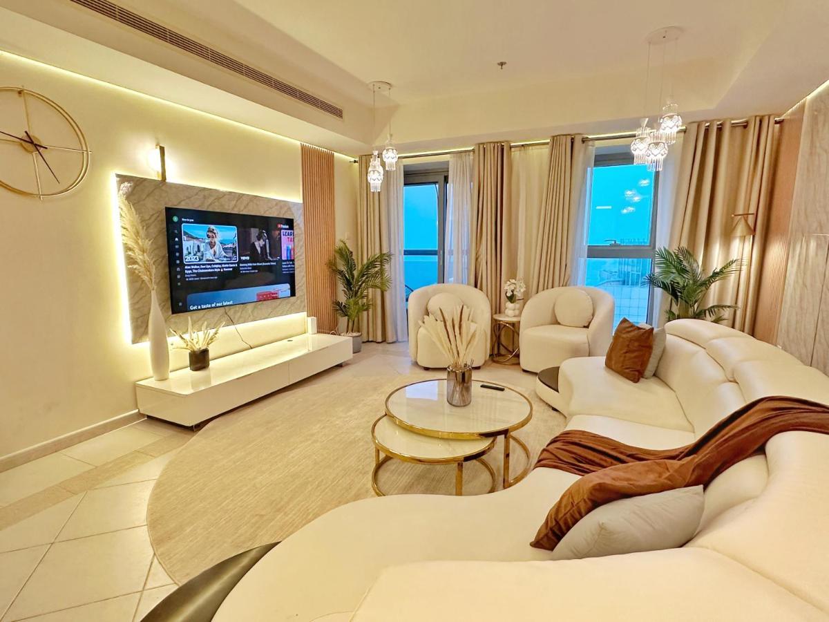 Life Above Clouds Apartment *