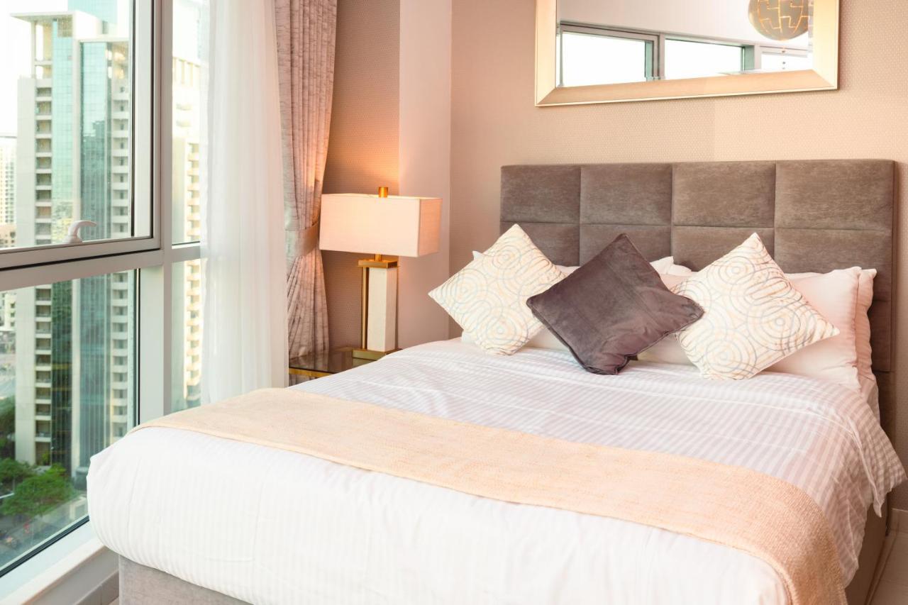 Elite Royal Apartment: Burj Khalifa View Magnate Apartment