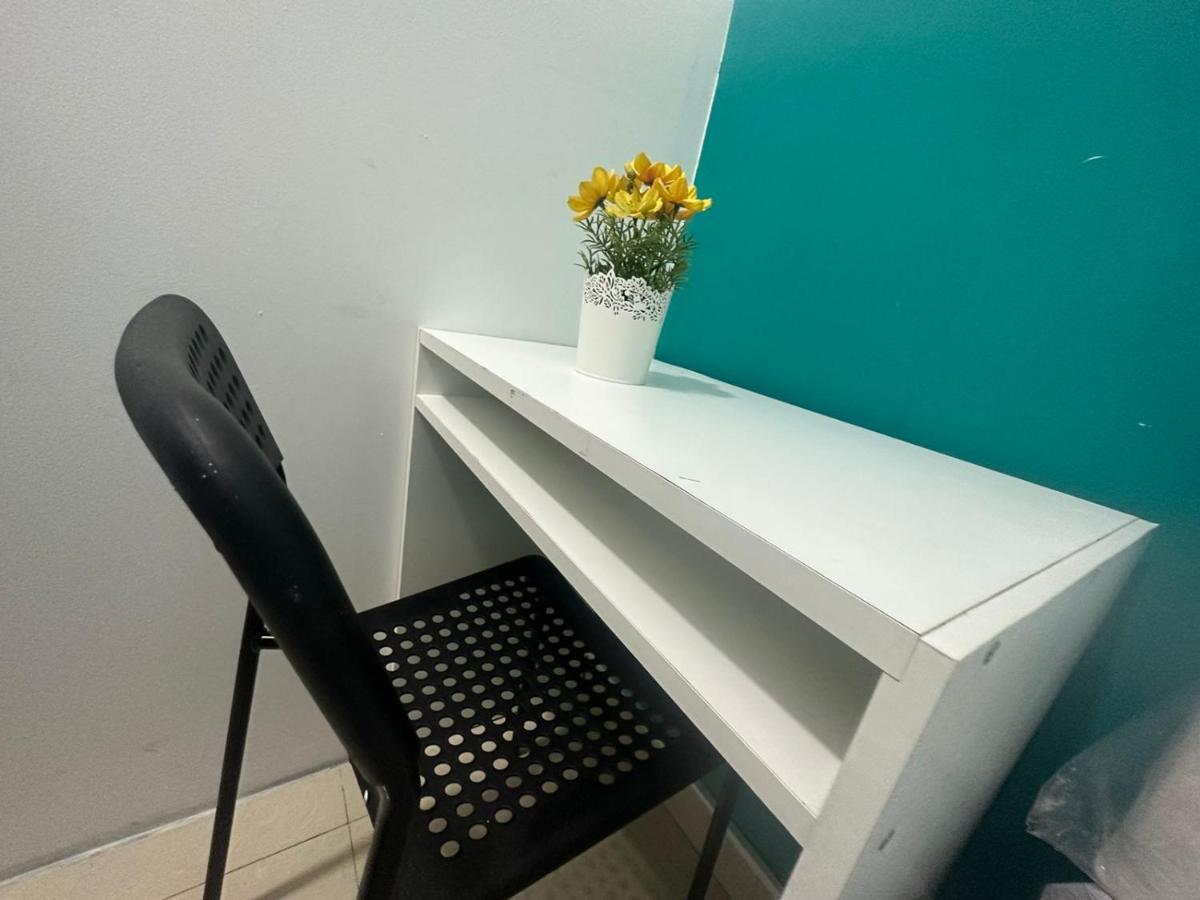 Short Partition In Al Barsha 1 Near Mashreq Metro Homestay