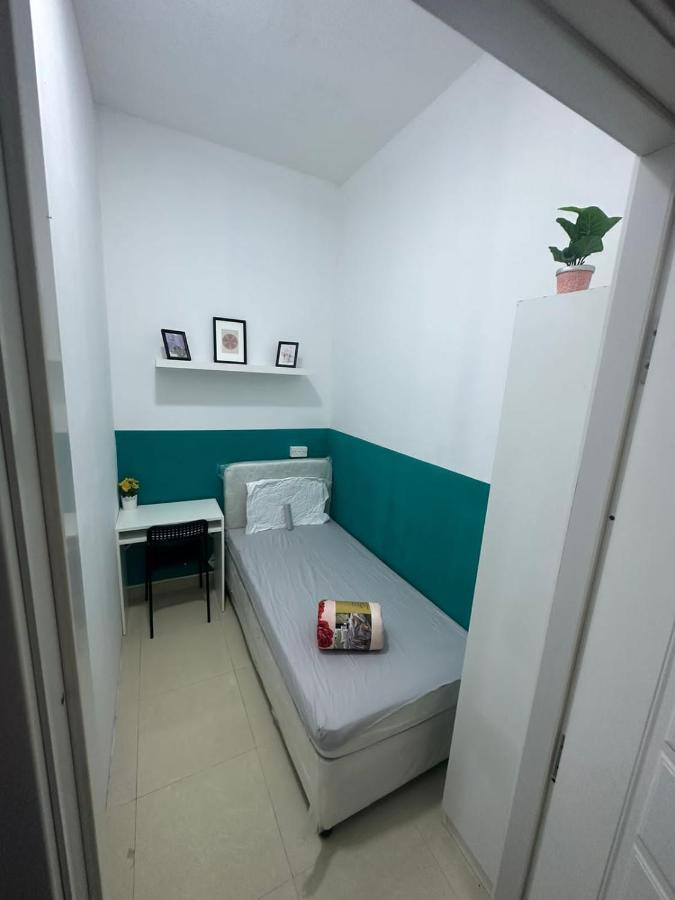 Short Partition In Al Barsha 1 Near Mashreq Metro Homestay
