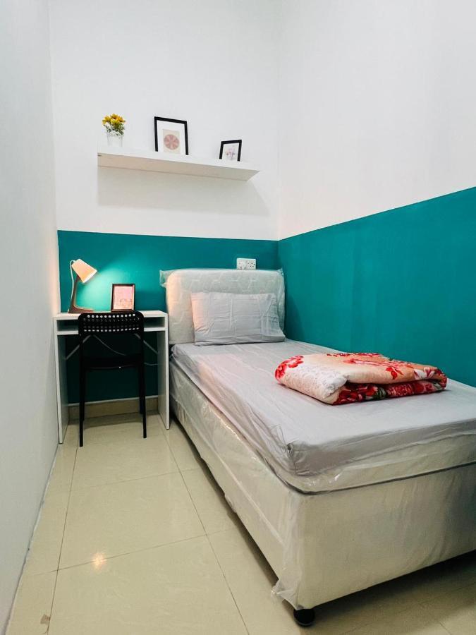 Homestay Short Partition In Al Barsha 1 Near Mashreq Metro Dubai