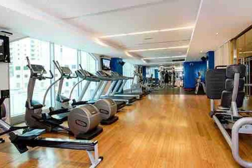 Marina With Sea View, Pool And Gym Dubai
