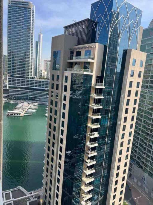 Apartment Marina With Sea View, Pool And Gym *