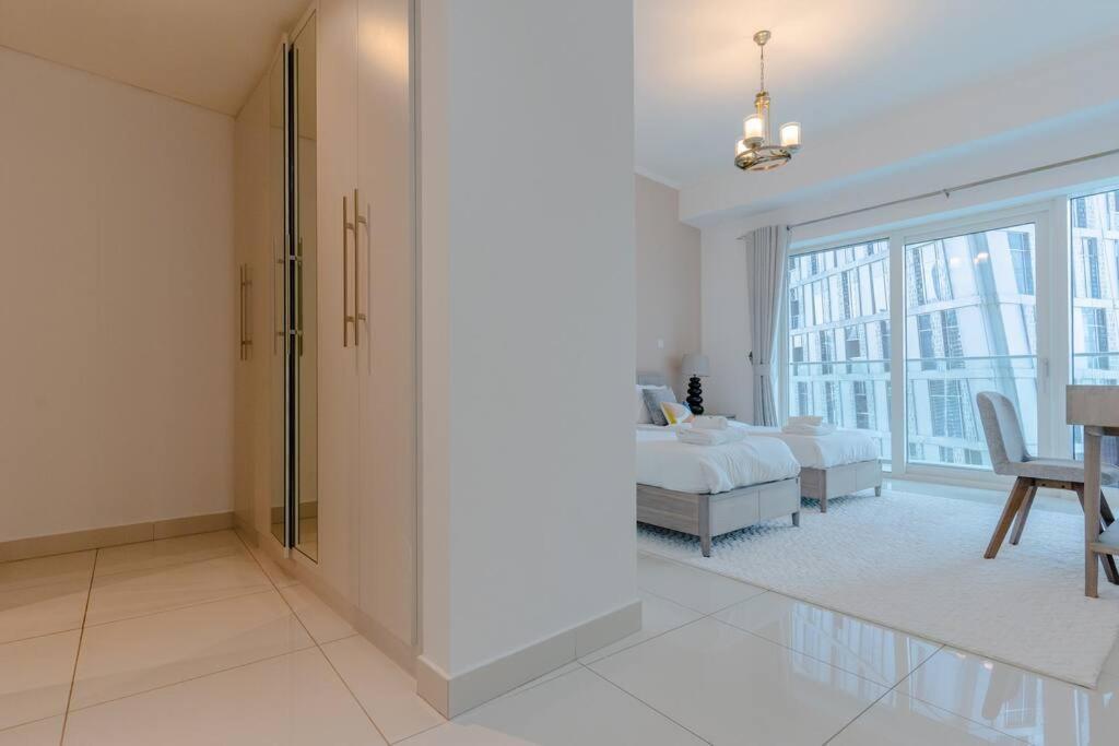 Apartment Fantastic View L Great Amenities L Superb Location