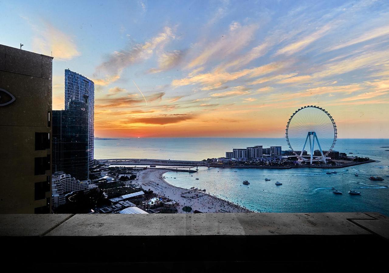 First Class In Heart Of Jbr, Steps To The - 121 Living Apartment Dubai