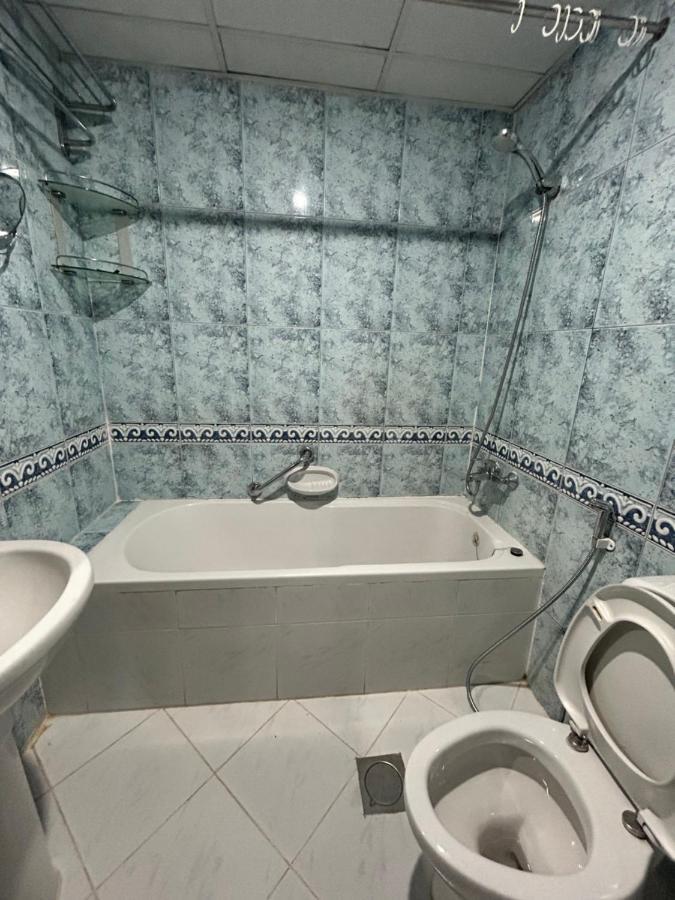 Deluxe Master Private Bedrooms Near Deira Center Dubai