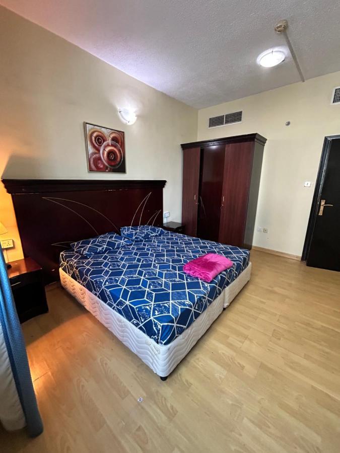Deluxe Master Private Bedrooms Near Deira Center Homestay