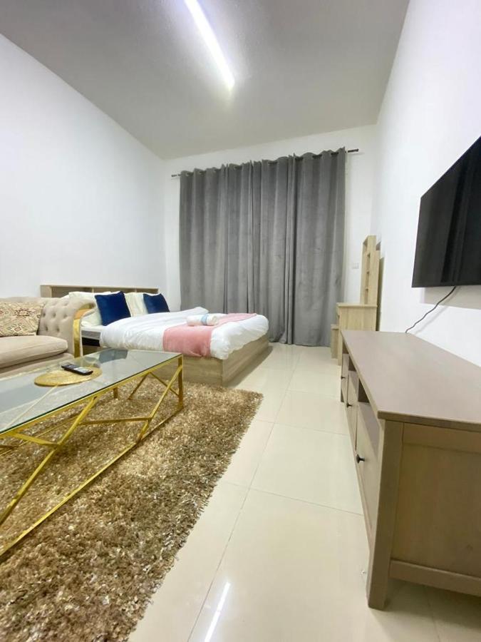 Apartment Entire