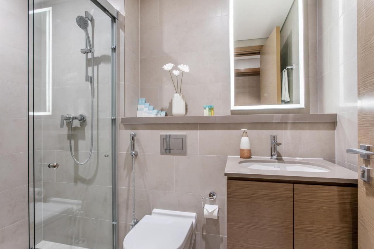 By Latinem Luxury 1br W102 Near Burj Khalifa Apartment Dubai