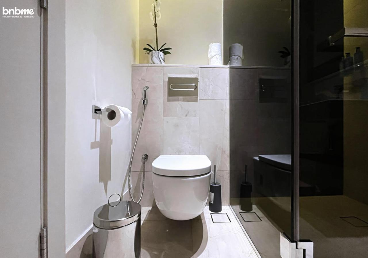 Bnbmehomes - The8 Palm Apartment