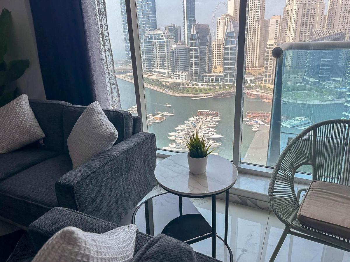 Apartment Spectacular Marina Views Modern Furnished - 3br Dubai