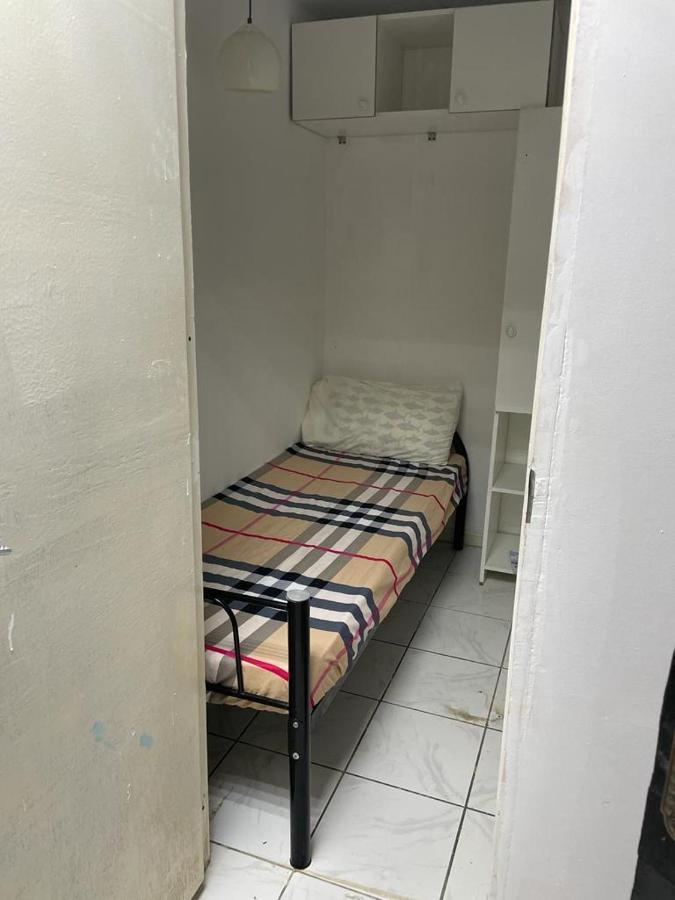 Capsule hotel Partations For Rent *
