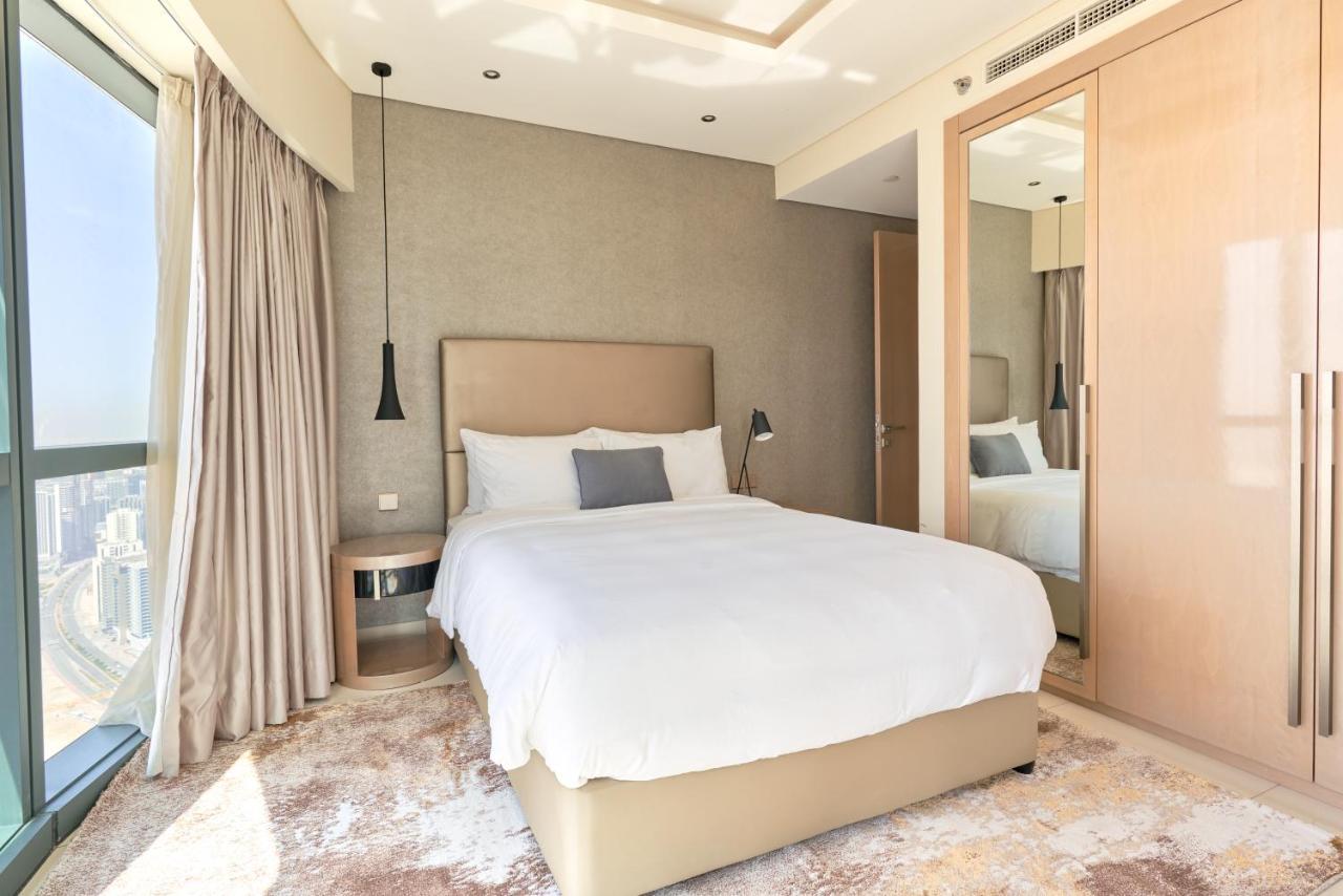 Aliving Superior 3br Paramount Towers Business Bay -6104