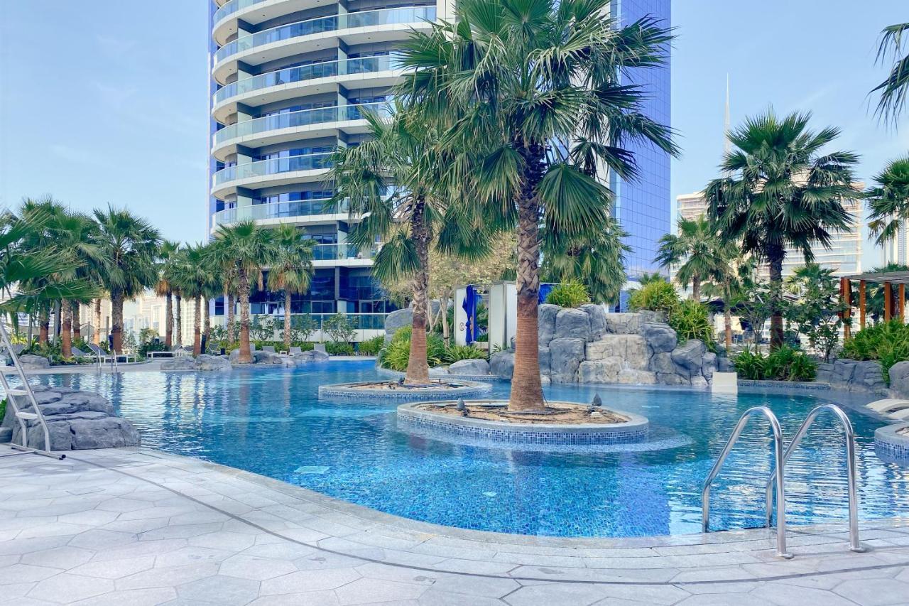 Aliving Superior 3br Paramount Towers Business Bay -6104 Apartment *