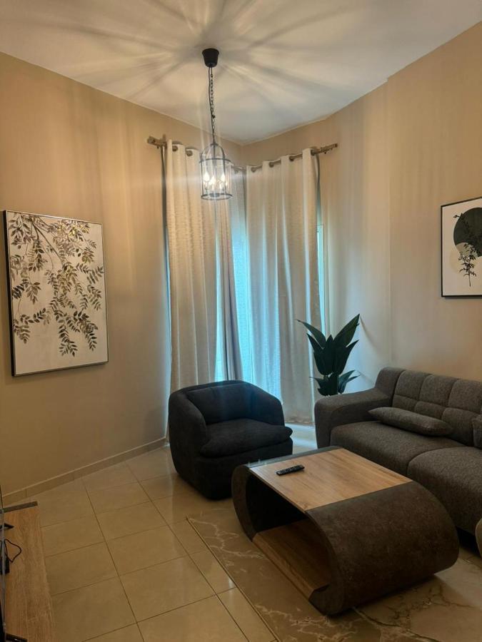 Marbella Grand Homes - Al Nahda 1 *