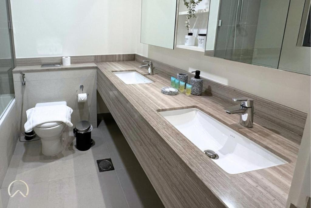 Oraya - Suburban Serenity At Spacious 4br In Maple 2 Villa Dubai