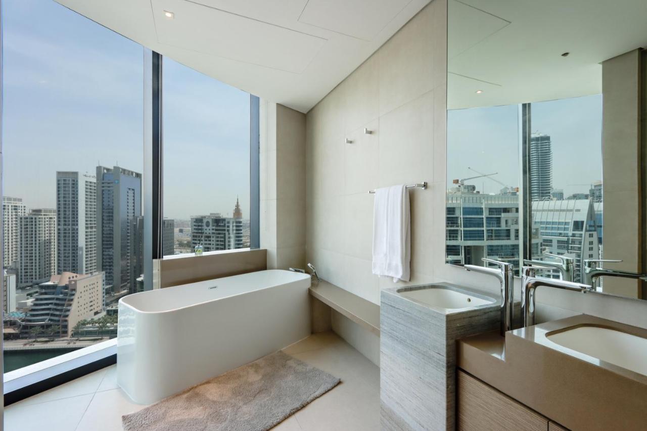 Livbnb - Plush 3br In Address Jbr W/ Sea View & Access Apartment