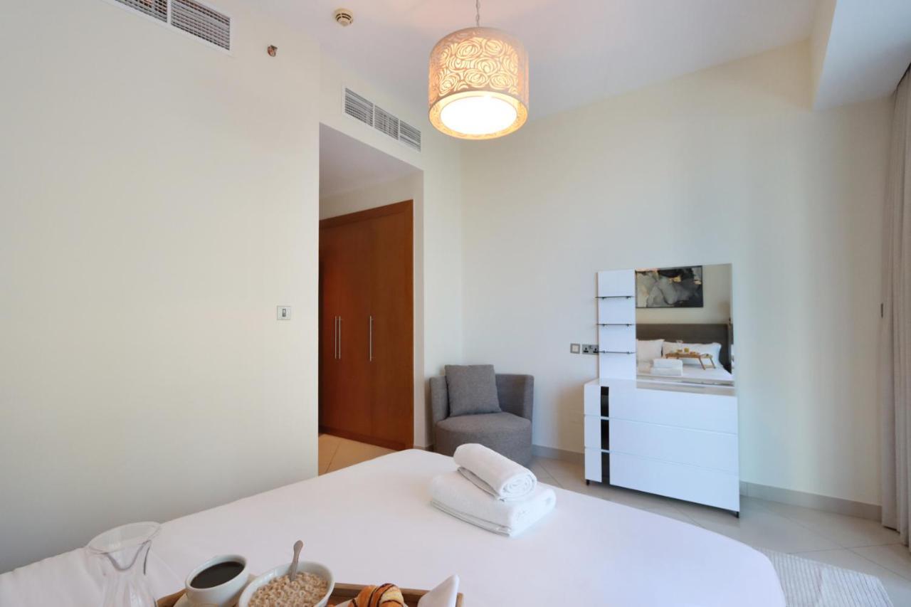 Livbnb - 3br In Trident, Steps To * Dubai